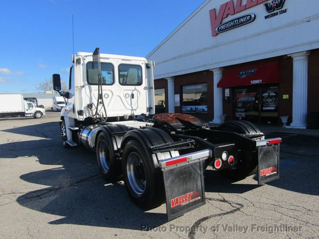 2019 Freightliner Cascadia 125-8