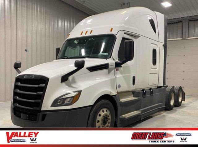 2021 Freightliner Cascadia 126-1