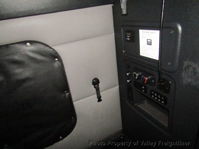 2021 Freightliner Cascadia 126-25