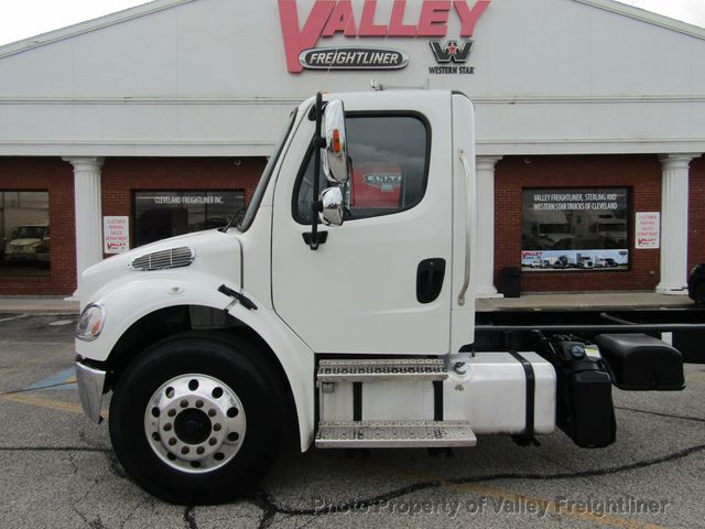 2019 Freightliner M2106 Picture 3 2019 Freightliner M2106-3
