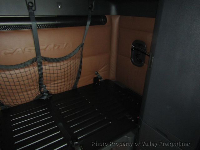 2021 Freightliner Cascadia 126-17