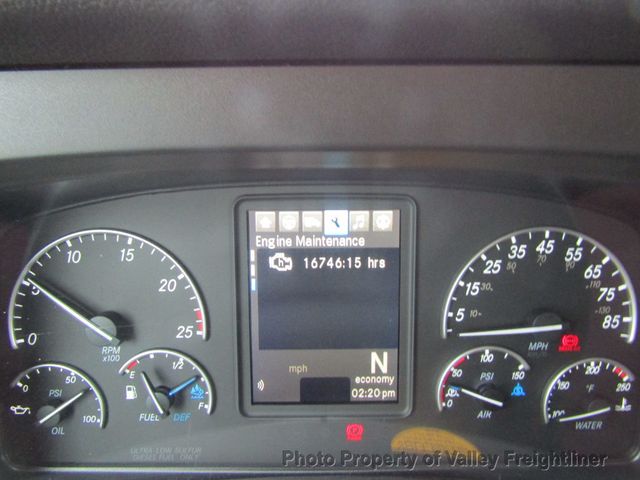 2021 Freightliner Cascadia 126-14