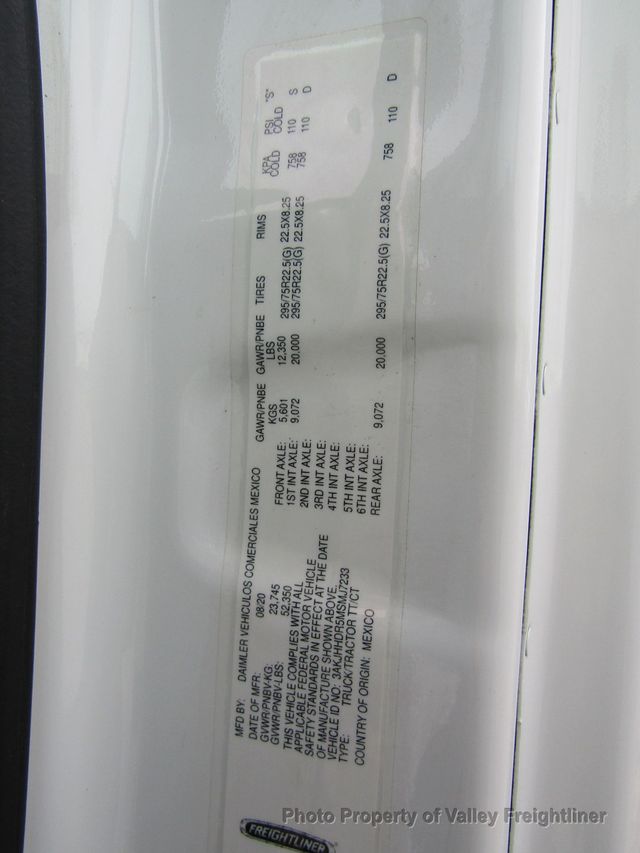 2021 Freightliner Cascadia 126-24