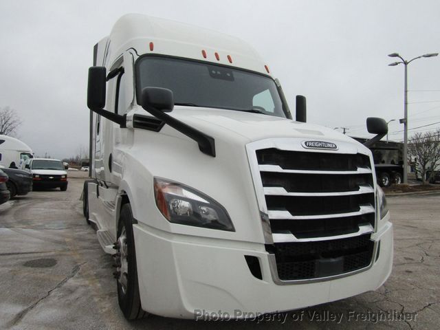 2021 Freightliner Cascadia 126-5