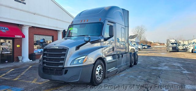 2021 Freightliner Cascadia 126-2