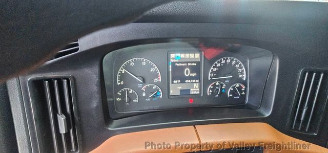 2021 Freightliner Cascadia 126-14