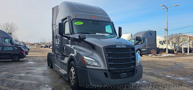 2021 Freightliner Cascadia 126-4
