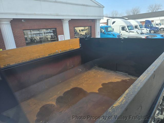 2026 Freightliner M2106-5