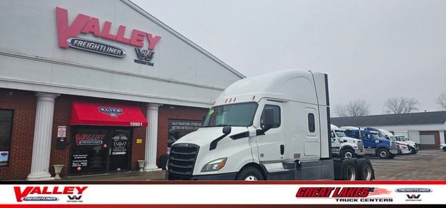 2021 Freightliner Cascadia 116