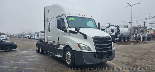 2021 Freightliner Cascadia 116-3