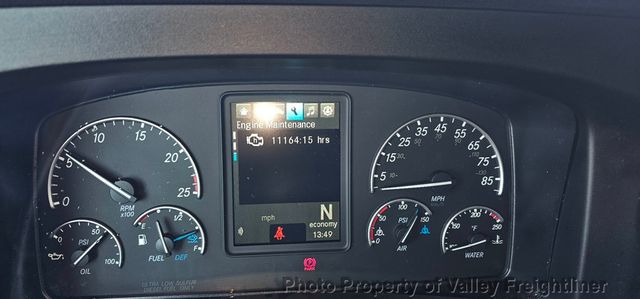 2021 Freightliner Cascadia 126-9