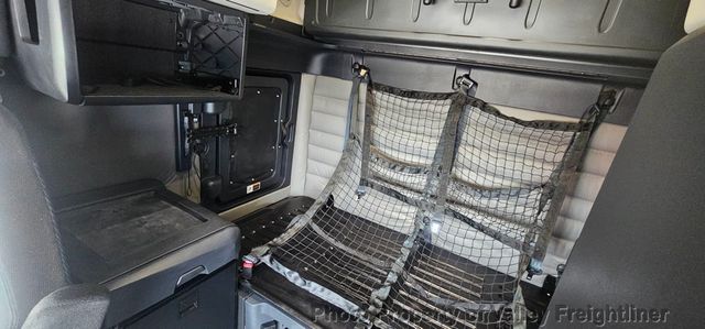 2024 Freightliner Cascadia 126-27