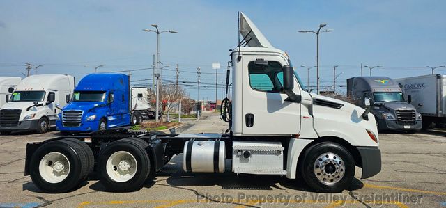 2020 Freightliner Cascadia 126-7