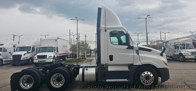 2020 Freightliner Cascadia 126-9
