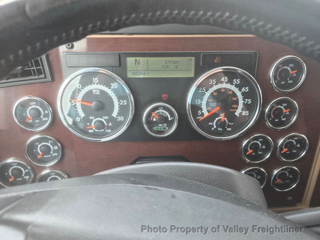 2022 Western Star 5700XE-10