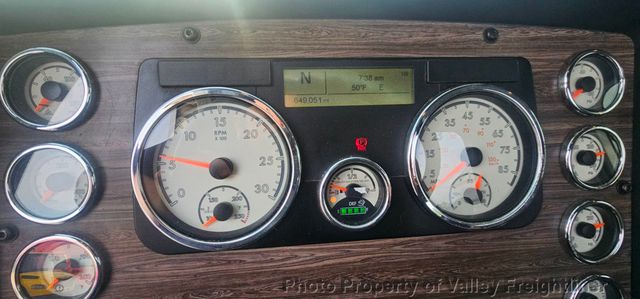 2019 Freightliner 122SD-14