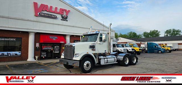 2019 Freightliner 122SD