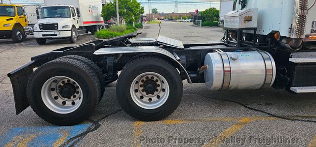 2019 Freightliner 122SD-6