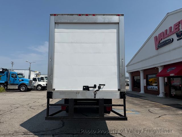 2019 International 4300-9