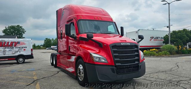 2023 Freightliner Cascadia 126-4