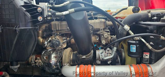 2023 Freightliner Cascadia 126-6