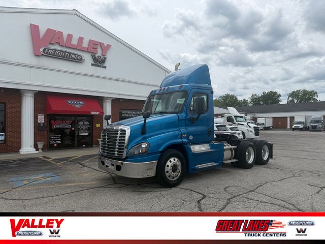 2017 Freightliner Cascadia 125