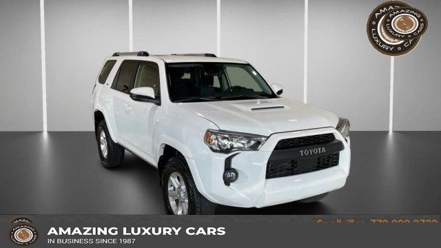 2024 Toyota 4Runner SR5 4WD
