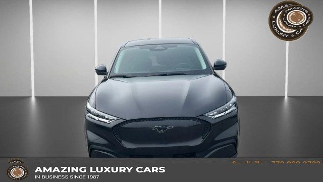 2022 Ford Mustang Mach-E Select