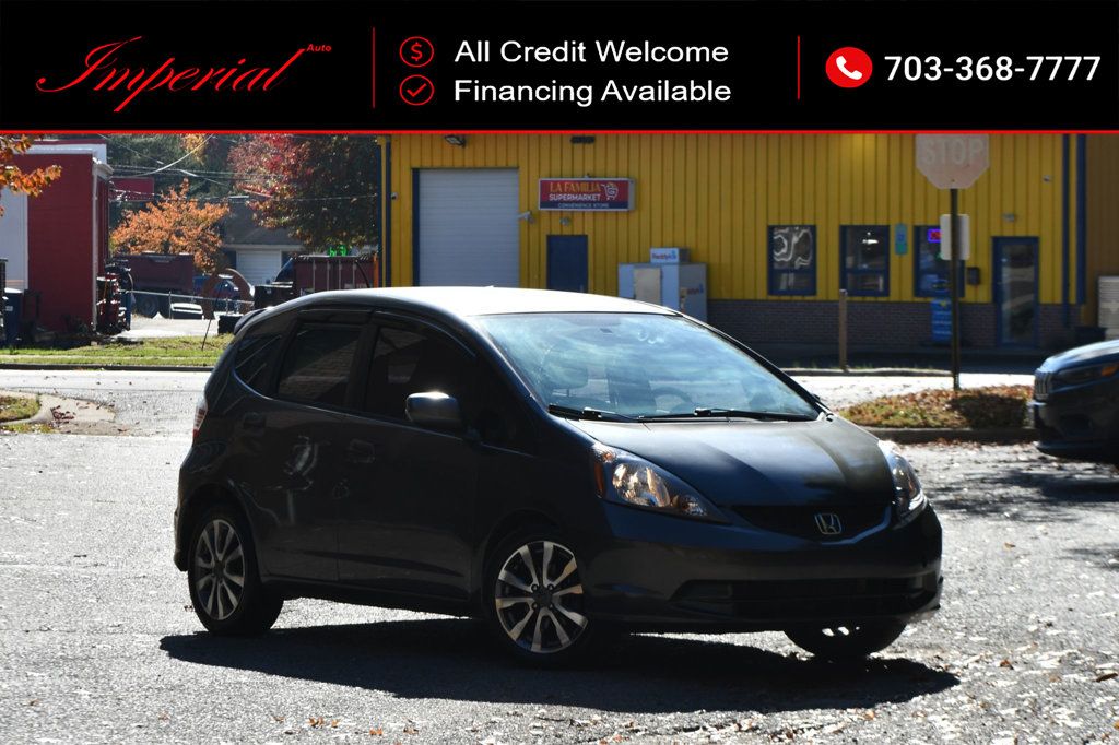 Polished Metal Metallic 2013 Honda Fit Hatchback Front-Wheel Drive 5-Speed Automatic