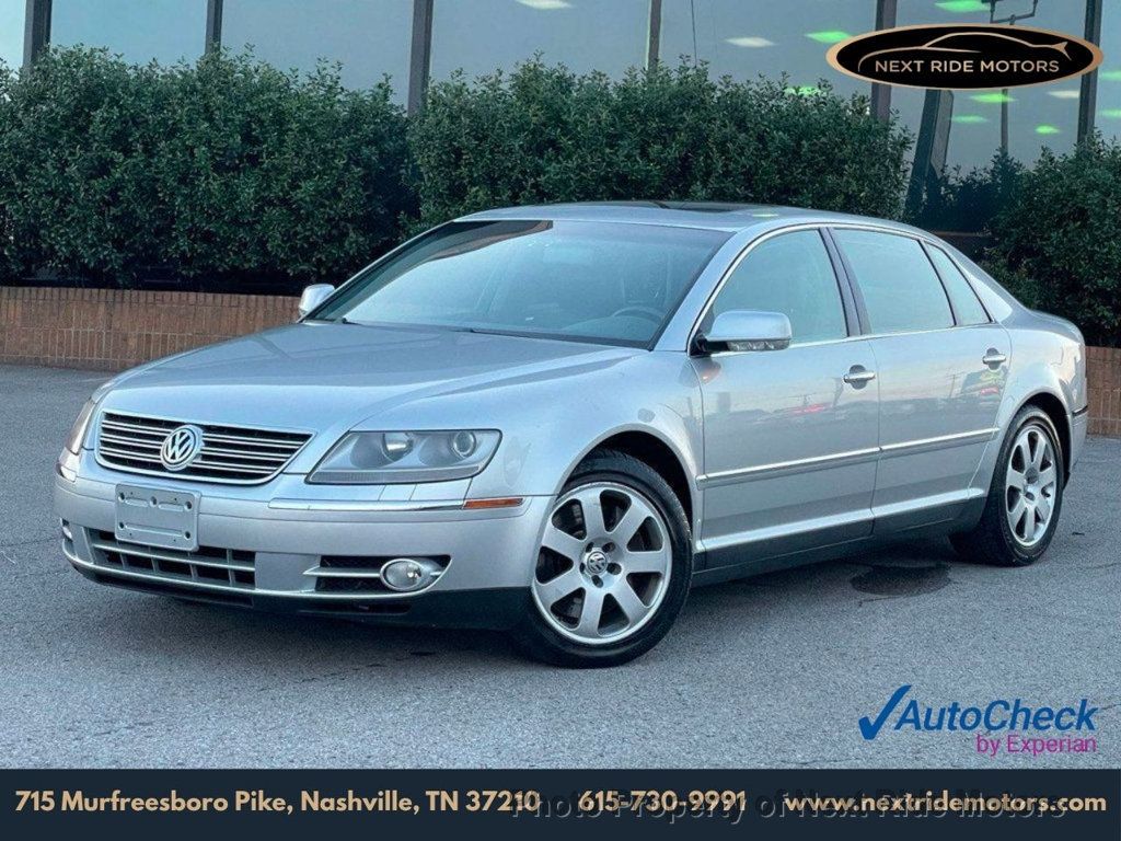 2004 Volkswagen Phaeton V8 AWD