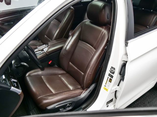 2014 BMW 5 Series  - $13,985