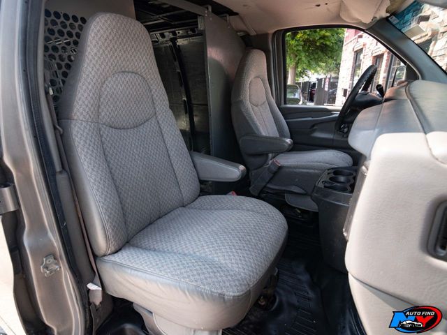 2006 GMC Savana Van - $7,985