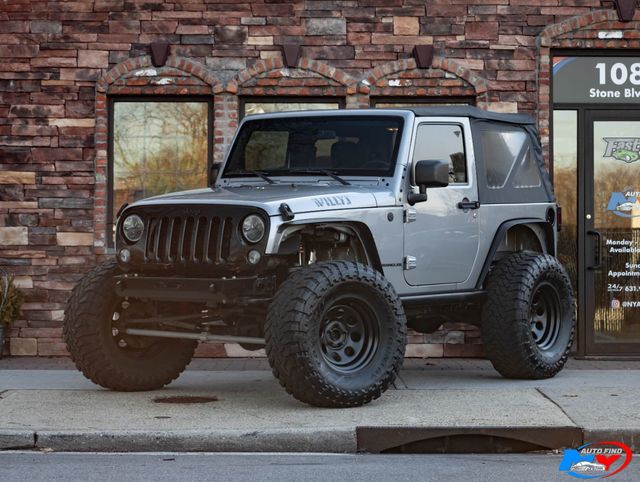 2015 Jeep Wrangler  - $22,985