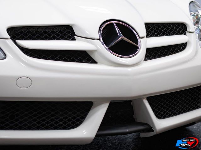 2009 Mercedes-Benz SLK  - $16,985