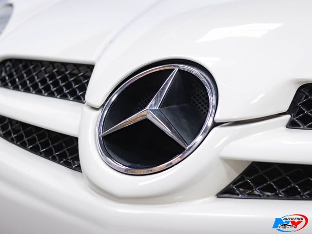 2009 Mercedes-Benz SLK  - $16,985