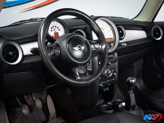 2012 MINI Hardtop Hatchback - $7,985