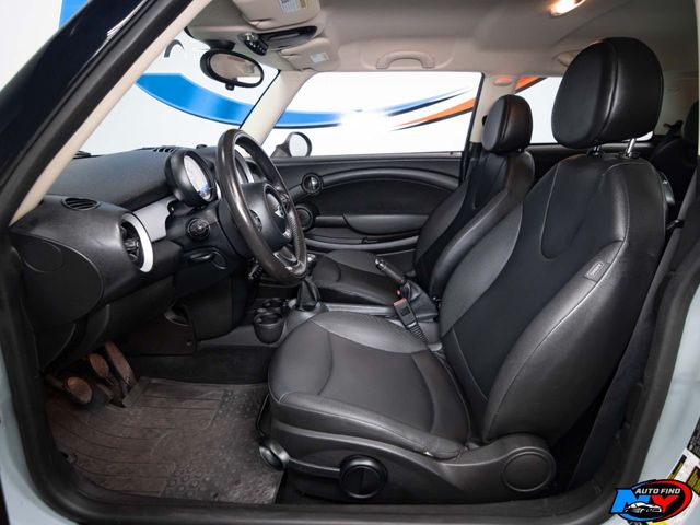 2012 MINI Hardtop Hatchback - $7,485