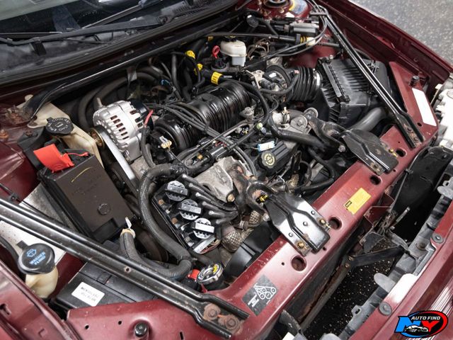 2001 Buick Regal  - $3,985