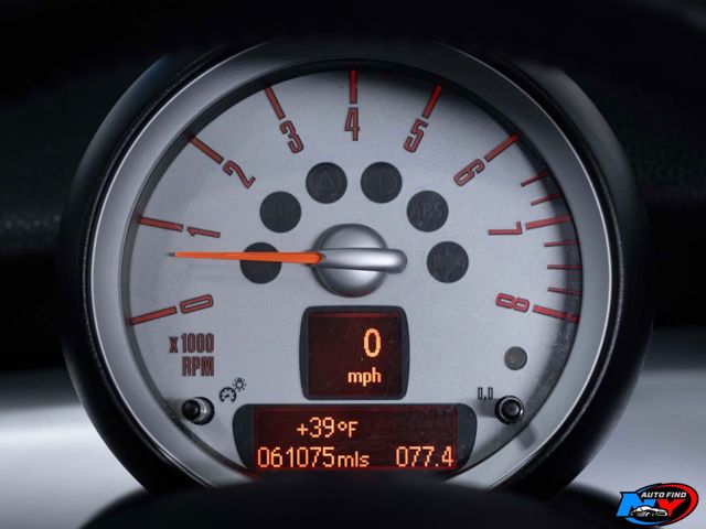 2010 MINI Clubman Hatchback - $7,985