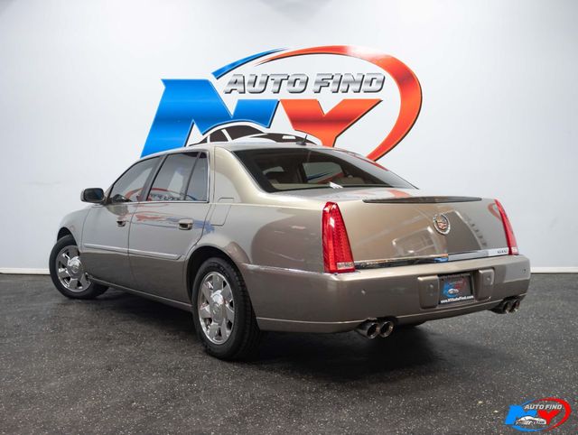 2006 CADILLAC DTS Sedan - $13,485