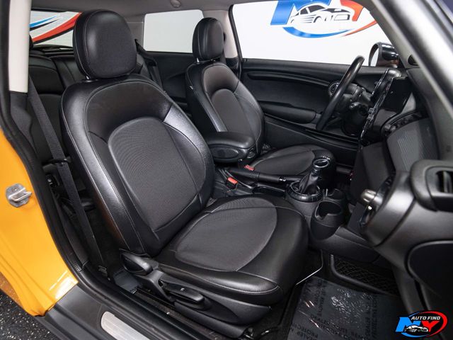 2014 MINI Hardtop Hatchback - $10,985