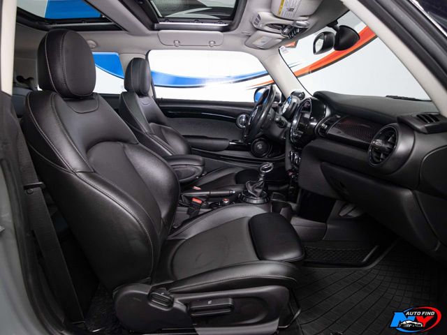 2017 MINI Hardtop Hatchback - $11,485