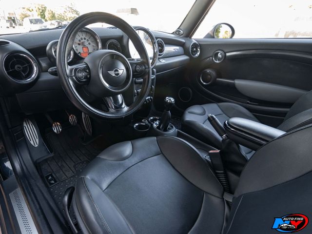 2012 Mini Cooper Convertible S photo 2