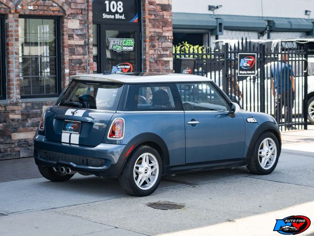 2009 Mini Cooper Hardtop 2 Door photo 15