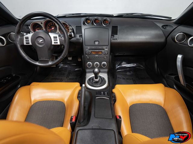2008 Nissan 350Z Grand Touring photo 2