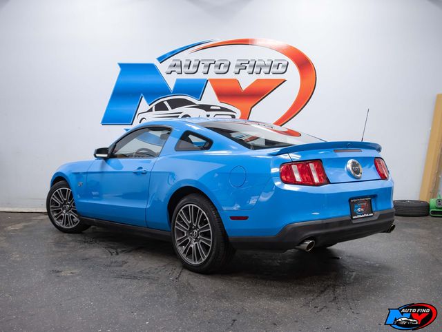 2010 Ford Mustang Premium GT photo 4