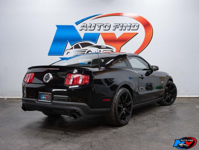 2012 Ford Mustang GT photo 2