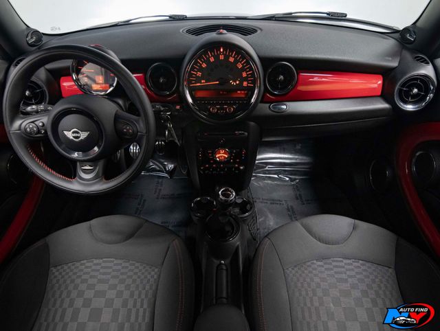 2013 Mini Cooper Hardtop John Cooper Works photo 2