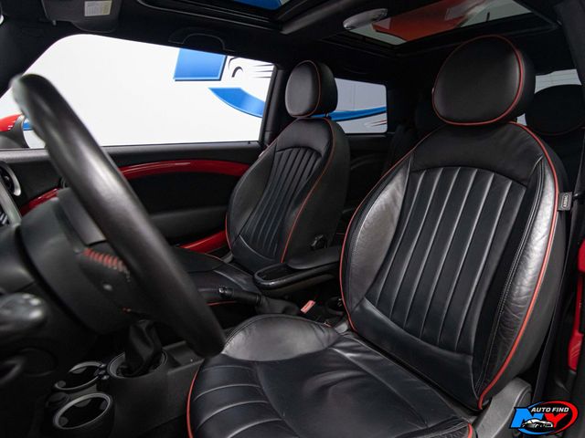 2012 Mini Cooper Hardtop John Cooper Works photo 14