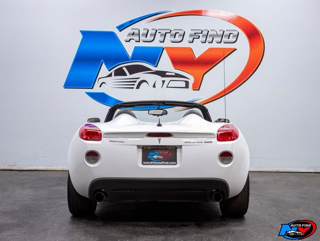 2008 Pontiac Solstice Convertible photo 4